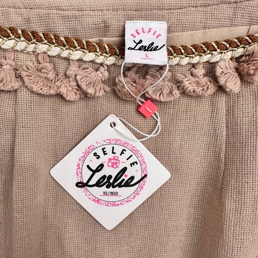 Selfie Leslie Fringe Mini Skirt Large - Picture 9 of 15